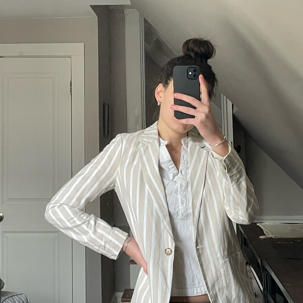 Abercrombie Cream and White Stripe Blazer (S)